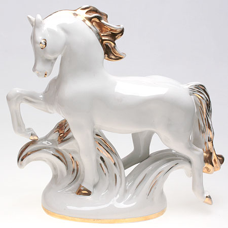 Статуэтка "Конь" Фарфор, золочение СССР, ЛФЗ, 1960-1970-е гг 1980", № 71, стр 43 инфо 8800l.